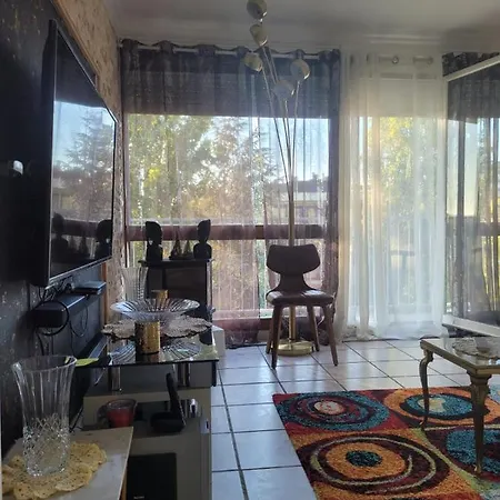 Appartement Mon Nid D'Or Joigny France Extérieur photo