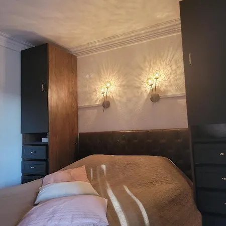 Appartement Mon Nid D'Or Joigny France Extérieur photo