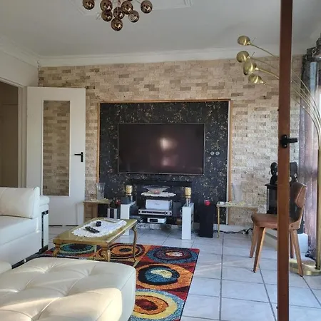 Appartement Mon Nid D'Or Joigny France Extérieur photo